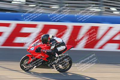 media/Jan-21-2022-Fastrack Riders (Fri) [[90b5309cc6]]/Level 2/Session 1 Front Straight/